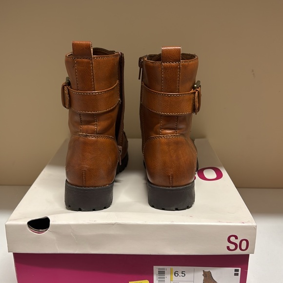 So combat boot size 6.5 - Picture 5 of 9